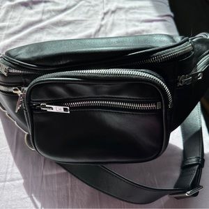 Alexander belt bag